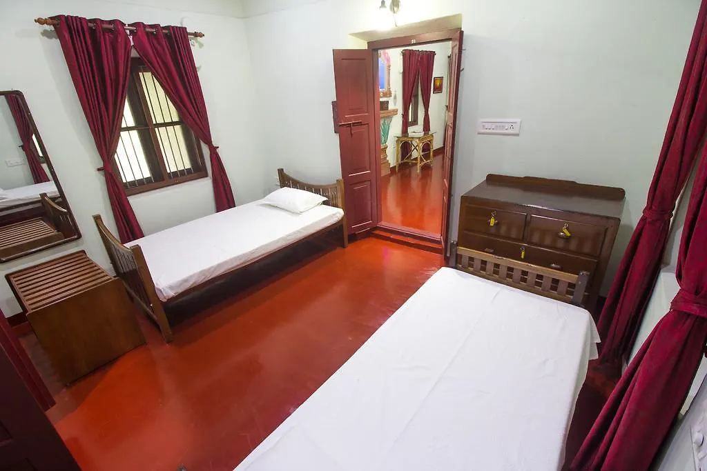 Lake County Heritage Home Kochi
