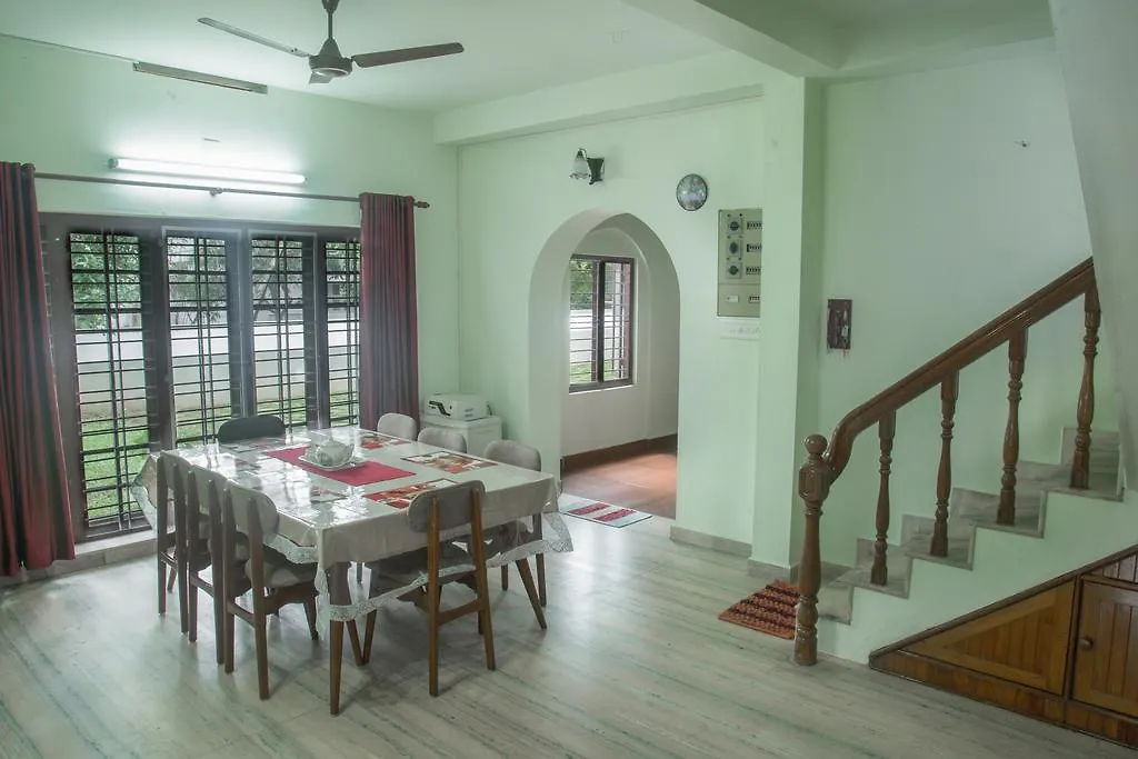 Lake County Heritage Home Kochi Alojamento de Acomodação e Pequeno-almoço
