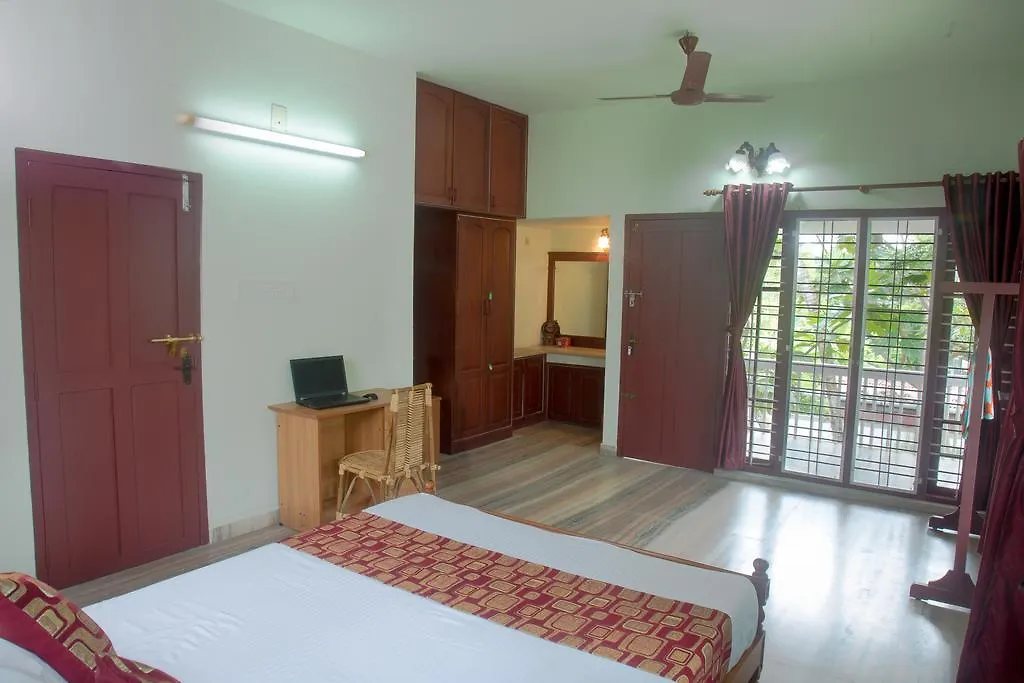 Lake County Heritage Home Kochi